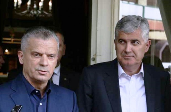 BH DEMOKRATIJA: Sprema li se scenarij izbacivanja SDA iz vlasti?