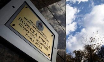 SIVA EKONOMIJA (2) Rad nacrno u političkim strankama u Republici Srpskoj SIVA EKONOMIJA (2) Rad nacrno u političkim strankama u Republici Srpskoj