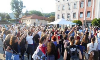 TUZLA: Mirni protest za Davida i Dženana TUZLA: Mirni protest za Davida i Dženana