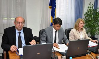 Vlada FBiH zbog milionskih tužbi administracije plaća devet advokatskih kancelarija Vlada FBiH zbog milionskih tužbi administracije plaća devet advokatskih kancelarija