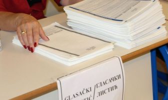 Glasači su glasali PROTIV a ne ZA Glasači su glasali PROTIV a ne ZA