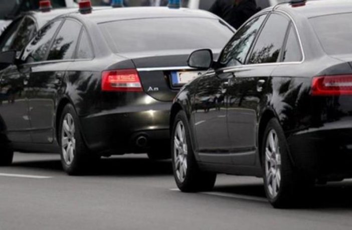 Dok čekamo federalnu vlast vozni park je spreman: stiglo prvih 12 službenih vozila vrijednih skoro 750 hiljada KM