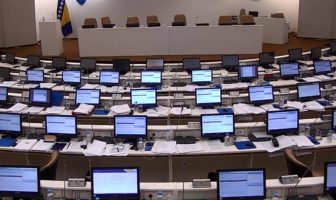 Kako god da biramo, politika bratski podijeli vlast Kako god da biramo, politika bratski podijeli vlast
