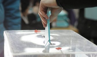 Novi mandat, novi trošak: Skoro pola miliona KM za prijevremene izbore u devet gradova i općina Novi mandat, novi trošak: Skoro pola miliona KM za prijevremene izbore u devet gradova i općina