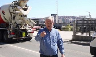 Izetbegović o napadu Huse Ćesira na snimatelja Žurnala: „On je napao kameru, nije napao čovjeka“ Izetbegović o napadu Huse Česira na snimatelja Žurnala: „On je napao kameru, nije napao čovjeka“