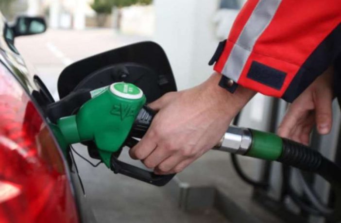 Sa 9,7 miliona KM od takse koju plaćamo uz gorivo za stvaranje naftnih rezervi bit će subvencionirana javna preduzeća u FBiH
