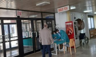 Pitali smo zavode zdravstvenog osiguranja (1): Je li tokom pandemije moguć povrat novca za vanredne troškove u privatnim klinikama? Pitali smo zavode zdravstvenog osiguranja (1): Je li tokom pandemije moguć povrat novca za vanredne troškove u privatnim klinikama?