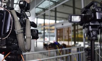 Svjetski dan slobode medija: Od 2020. godine u svijetu ubijeno 76 novinara, zabrinjavajuće rodno uvjetovano nasilje nad novinarkama
