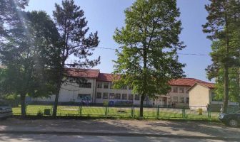 Odlaze nam đaci (5): U Osnovnoj školi Poljice u Lukavcu uskoro ostaju bez deset učenika jer odlaze s porodicom u inostranstvo