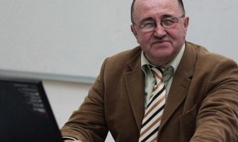 Prof. dr. Kešetović: Siromašni narod se plaši ratom i hrani nacionalizmom