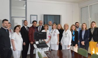 Klinika za dječije bolesti UKC Tuzla dobila ultrazvučni aparat za djecu, donaciju Udruženja Srce za djecu oboljelu od raka