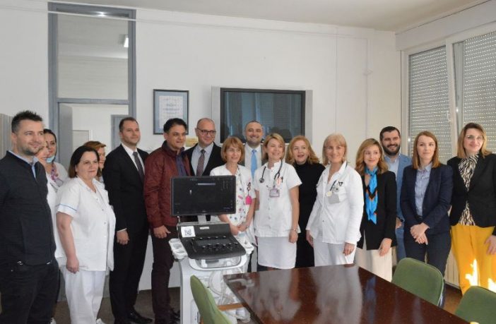 Klinika za dječije bolesti UKC Tuzla dobila ultrazvučni aparat za djecu, donaciju Udruženja Srce za djecu oboljelu od raka