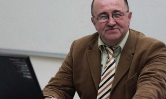 IZUDIN KEŠETOVIĆ: Zavisni rudnici i rudari, cijenu će platiti potrošači Profesor dr. Izudin Kešetović