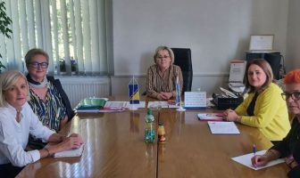 Predstavnice UNICEF-a i UG „Prijateljice“ posjetile Ministarstvo zdravstva TK: U toku edukacije odgajatelja u oblasti ranog razvoja djece