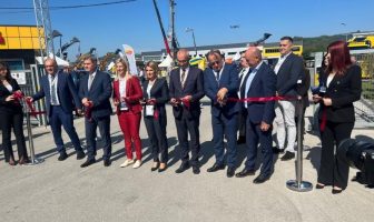 Premijer Nikšić na otvaranju Sajma privrede u Tešnju: Regionalna saradnja i put BiH ka Evropskoj uniji nemaju alternative